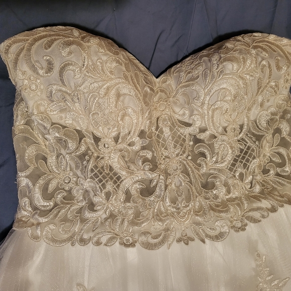 Jadore evening wedding dress size 10 - Picture 2 of 7